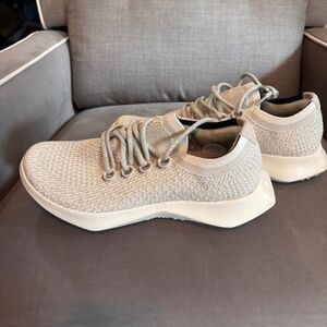 AllBirds Sneakers. Never worn. Size 9.5